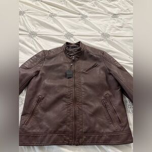 Pronto Uomo Dark Brown Men’s Leather Jacket Size XL
Brand new, never worn.